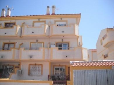 Apartamento con 2 dormitorios se vende en Playa Flamenca, Costa Blanca