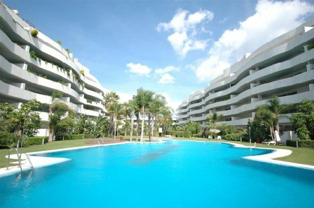 Apartamento a la venta en Puerto Banús Costa del Sol