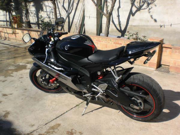 YAMAHA r6, 2007, 7.000 €