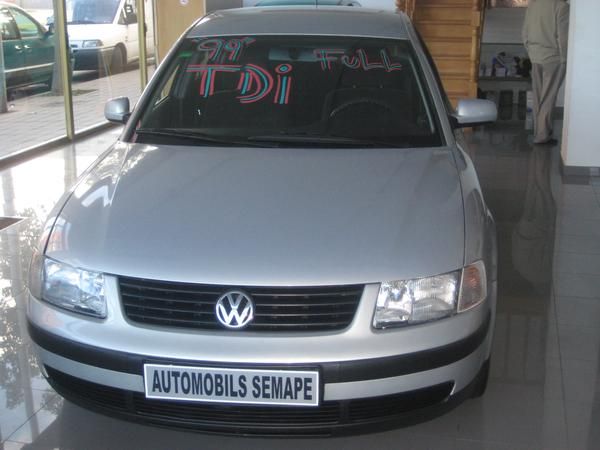 :: VOLKSWAGEN PASSAT  1.9 TDi 5V  PRECIO: 3.350,00  ::