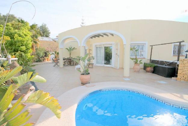 Chalet en venta en Nucia (la), Alicante (Costa Blanca)