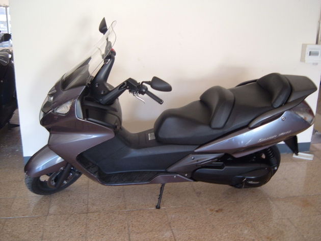 HONDA SILVER WING 400