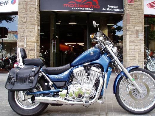 suzuki intruder 700 cc