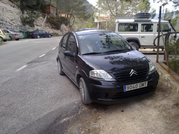 vendo citroen c3 2005 itv hasta julio 2013 5 puertas color negro buen estado