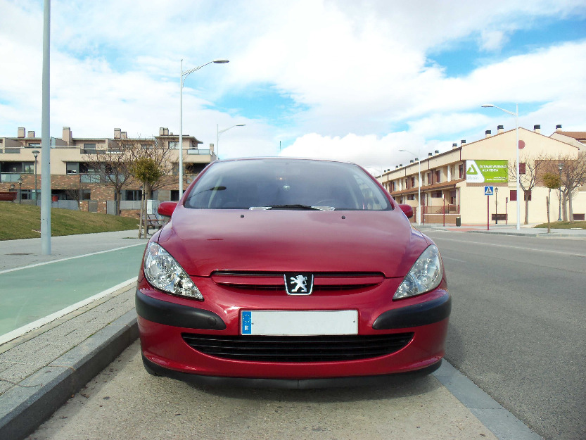 Peugeot 307 1.6 xt año 2002 euro3