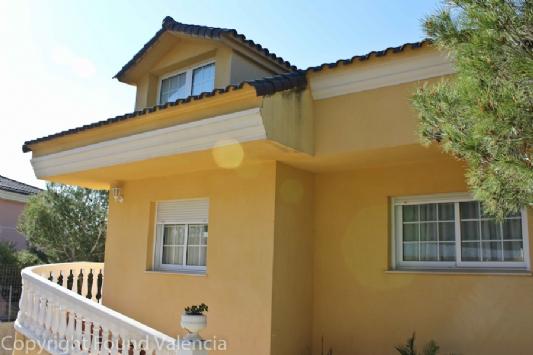 5 Dormitorio Chalet En Venta en Cullera, Valencia