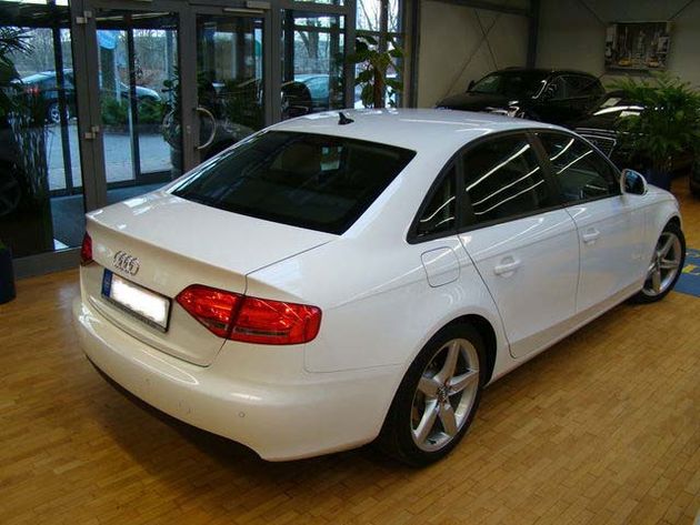 AUDI A4 2.0 TDI 143 cv