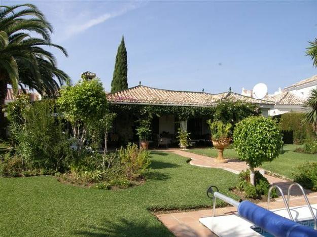 Chalet en venta en Nueva Andalucia, Málaga (Costa del Sol)