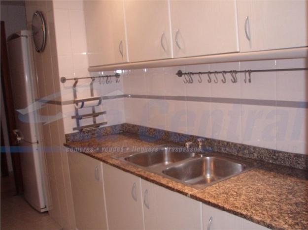 Apartamento céntrico. Montsià. Tarragona. Ref. Inmobiliaria 10531 (1)