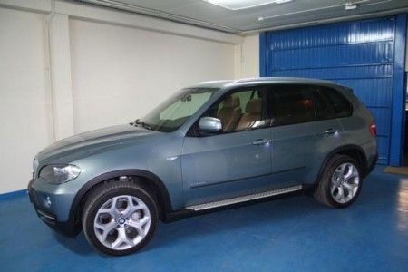 BMW X5 4.8I AUT. SEMINUEVO PVP 115.000E, 7 PLAZAS, HEAD-UP, DVD, TECHO PANORAMICO ETC....... - Malaga