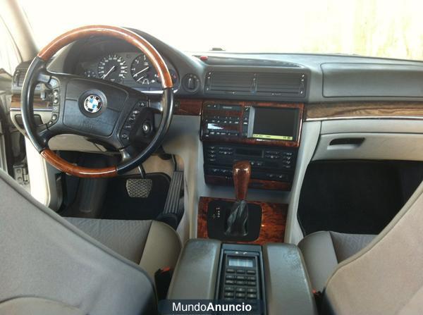 BMW 740d año 2000