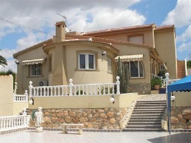 Chalet con 4 dormitorios se vende en Ciudad Quesada, Costa Blanca