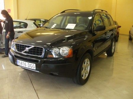 VOLVO XC 90 D5 MOMENTUM 6V - Salamanca