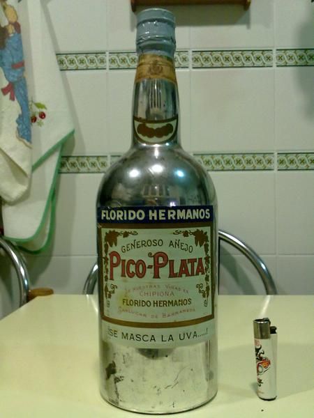 Vendo botella de vino PICO PLATA  de 