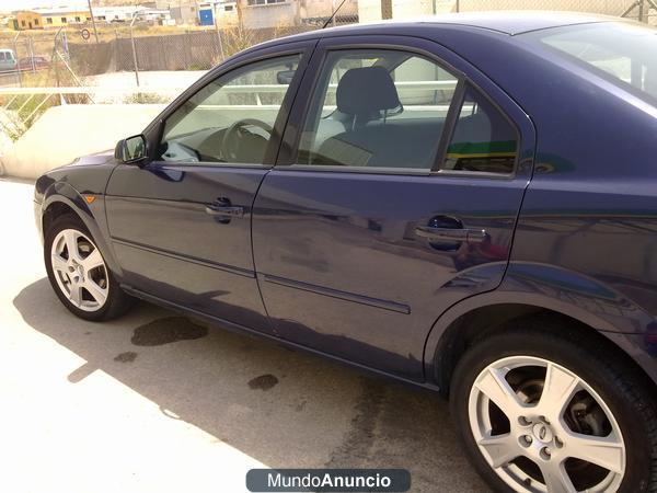 se vende ford mondeo