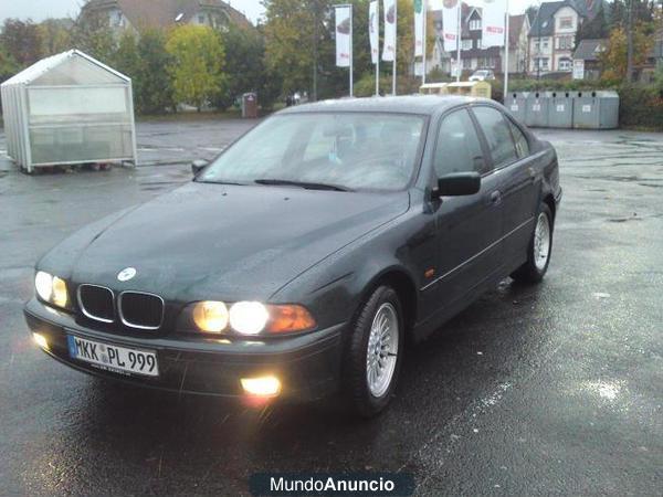 Vendo BMW 520i