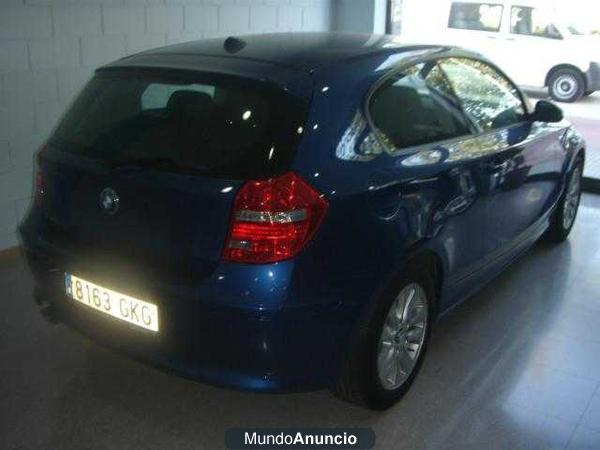 BMW 120 i [594737] Oferta completa en: http://www.procarnet.es/coche/barcelona/montmelo/bmw/120-i-gasolina-594737.aspx..