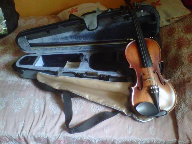 Veendo viola GARA  SVA-500 en perfecto estado