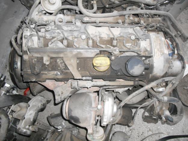 DESPIECE DE MOTOR MERCEDES 270 CDi