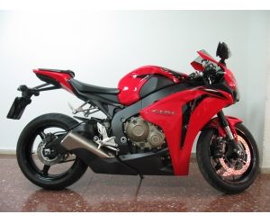 HONDA CBR 1000 RR FIREBLADE