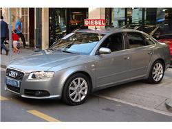 Audi A4 2.0 TDI 140 C.V. S-LINE