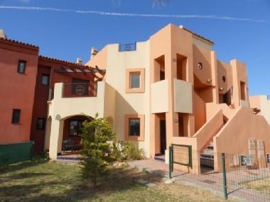 Apartamento con 2 dormitorios se vende en Punta Prima, Costa Blanca