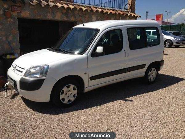 Citroën Berlingo Com. 1.6HDI 75 Stand.