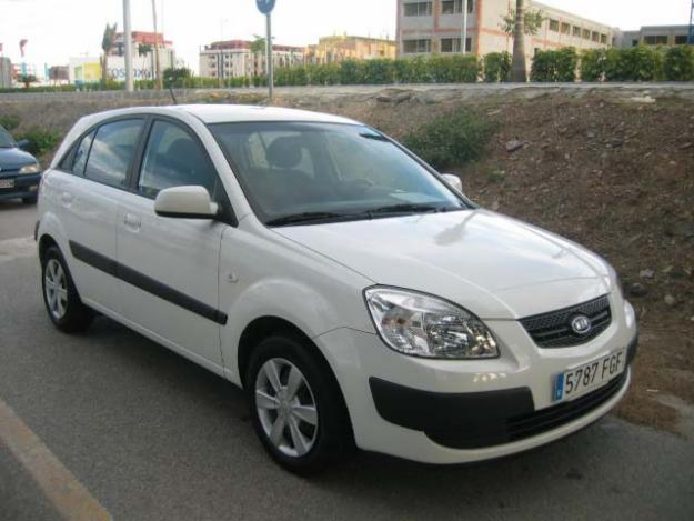 KIA RIO 1.5 CRDI 5P 2006