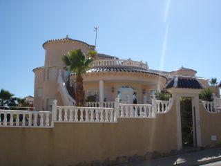 Chalet en venta en Pinar de Campoverde, Alicante (Costa Blanca)