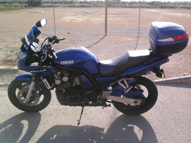 YAMAHA FAZER 600 IMPECABLE O CAMBIO X DEAUVILLE