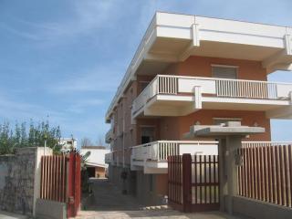 Apartamento en villa : 2/5 personas - vistas a mar - avola  siracusa (provincia de)  sicilia  italia