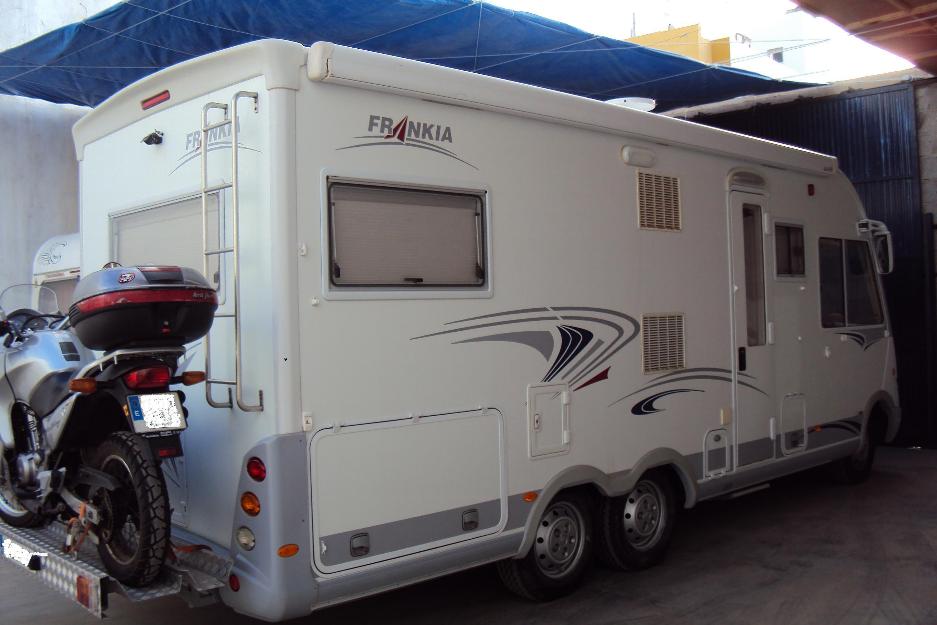 Autocaravana integral frankia