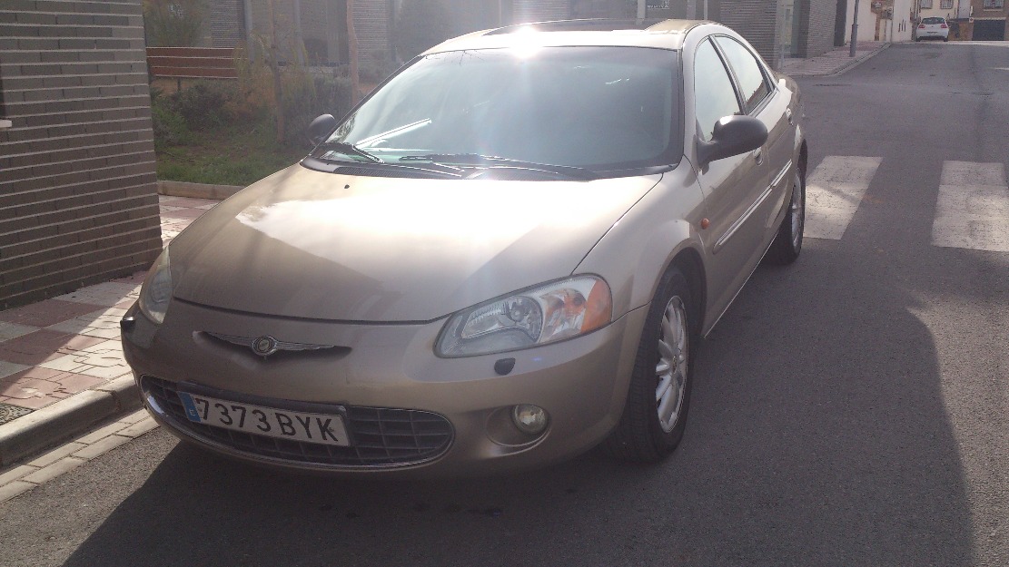 Chrysler Sebring con todo revisado y actualizado