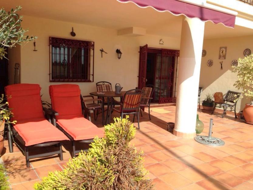 Apartamento de alquiler en Torrox costa