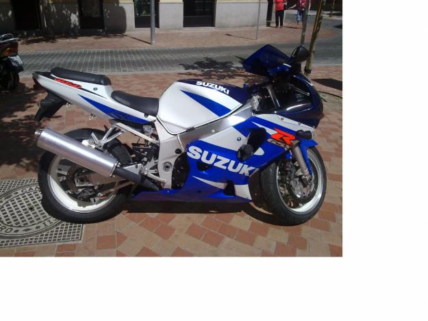 vendo gsx r600