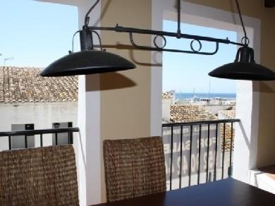 Apartamento con 2 dormitorios se vende en Marbella, Costa del Sol