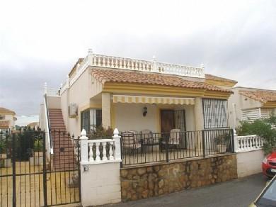 Chalet con 3 dormitorios se vende en Algorfa, Vega Baja Torrevieja