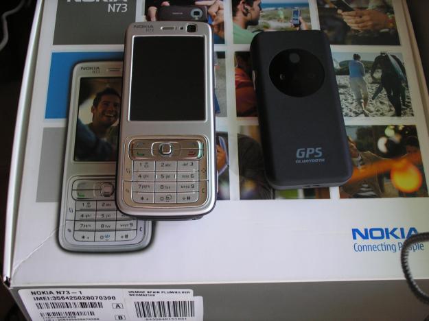 Nokia N73 libre tarjeta de un giga con todos sus complementos en su caja