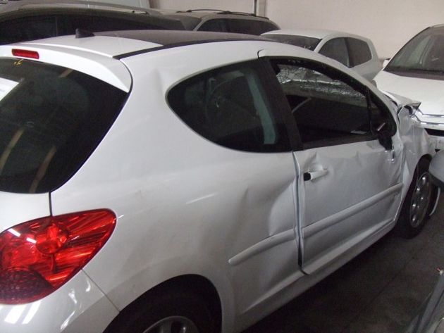 PEUGEOT 207 1.6 VTi 16v Sport