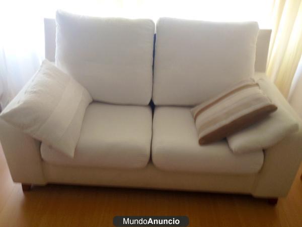 SOFA 2 PLAZAS ** VENDO ** COLOR BLANCO MARFIL