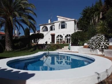 Chalet con 4 dormitorios se vende en Mijas Pueblo, Costa del Sol