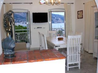 Apartamento : 2/6 personas - junto al mar - vistas a mar - menton  alpes maritimos  provenza-alpes-costa azul  francia