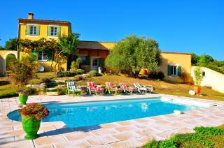 Villa : 5/6 personas - piscina - apt  vaucluse  provenza-alpes-costa azul  francia
