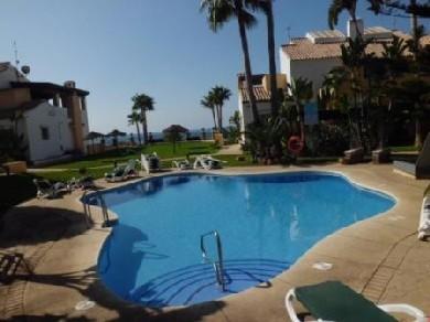 Apartamento con 4 dormitorios se vende en Marbella, Costa del Sol