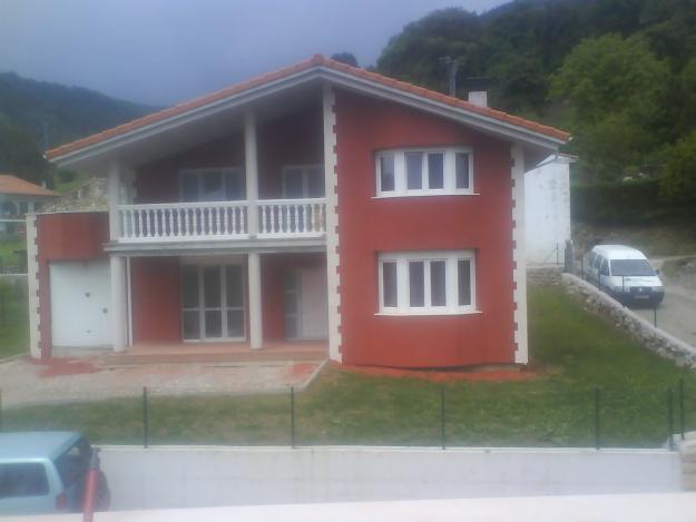 CHALET INDIVIDUAL  224 m2 Cerca PUENTE VIESGO