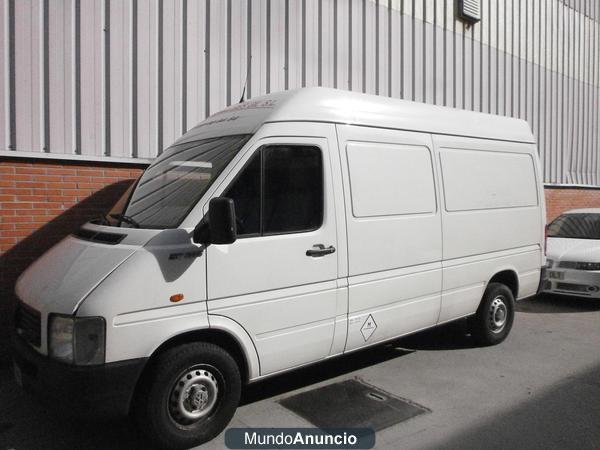 VOLKSWAGUEN - LT 35 Vendo furgon  volkswaguen lt 35 aÑo 2004 2500 tdi 110cv techo alto y larga itv recien pasada ruedas