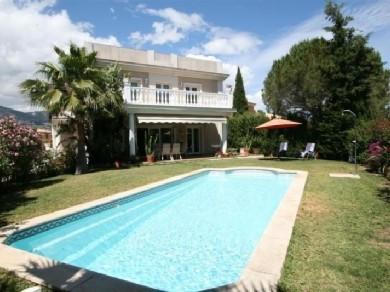 Chalet con 6 dormitorios se vende en Mijas Costa, Costa del Sol