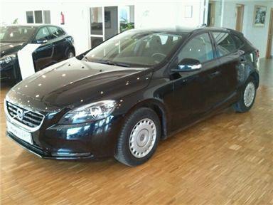 Volvo V40 D2