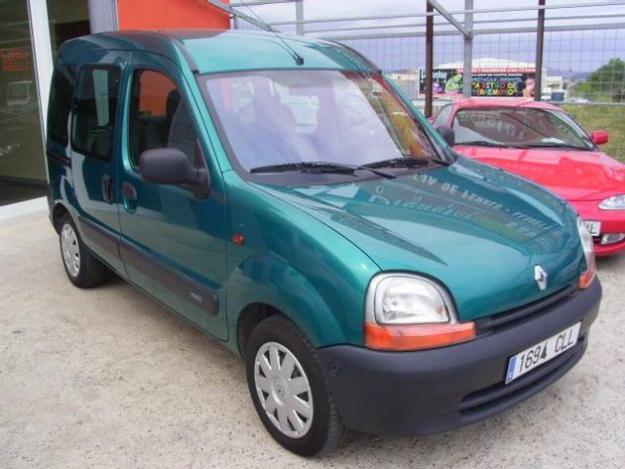 Venta de Renault Kangoo 1.5 DCI 80CV '03 en Blanes