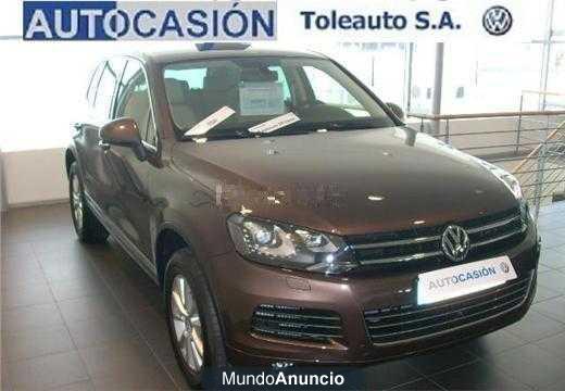 Volkswagen Touareg 3.0 V6 TDI Tip Premium BlueMo